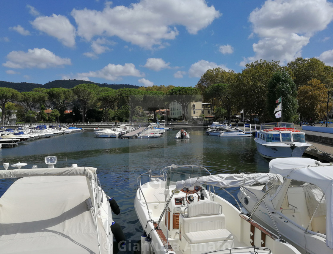 "Scorcio del porto del Lago di Bolsena" stock image