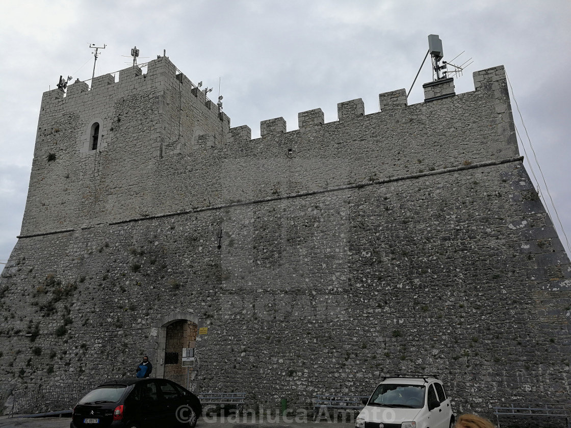 "Campobasso – Castello Monforte dal piazzale" stock image