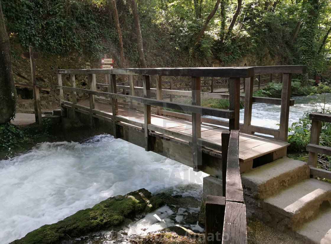 "Cascata delle Marmore - Ponte di legno del Sentiero 2" stock image