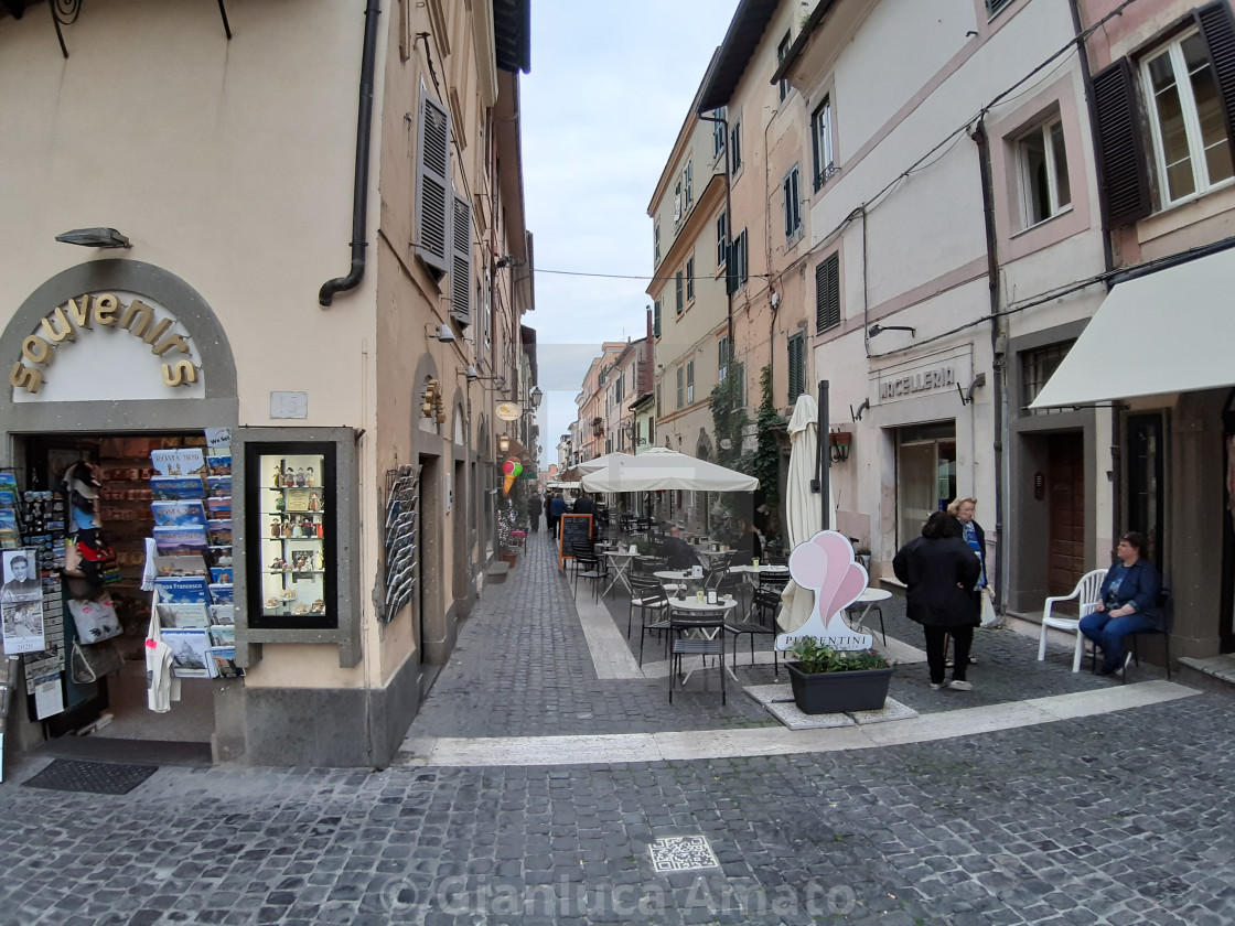 "Castel Gandolfo – Tavolini in Corso della Repubblica" stock image