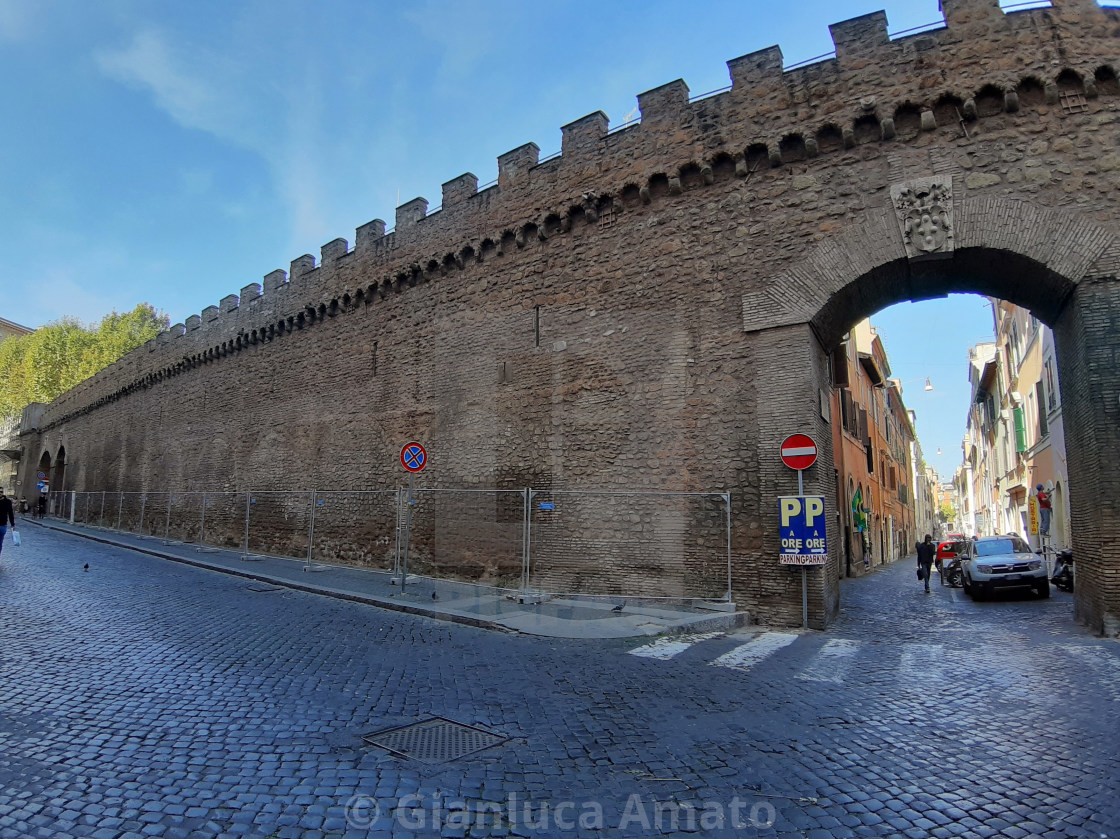 "Roma - Scorcio del Passetto su Vicolo del Farinone" stock image