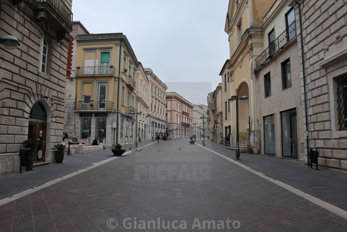 "Benevento - Corso Garibaldi durante la quarantena" stock image