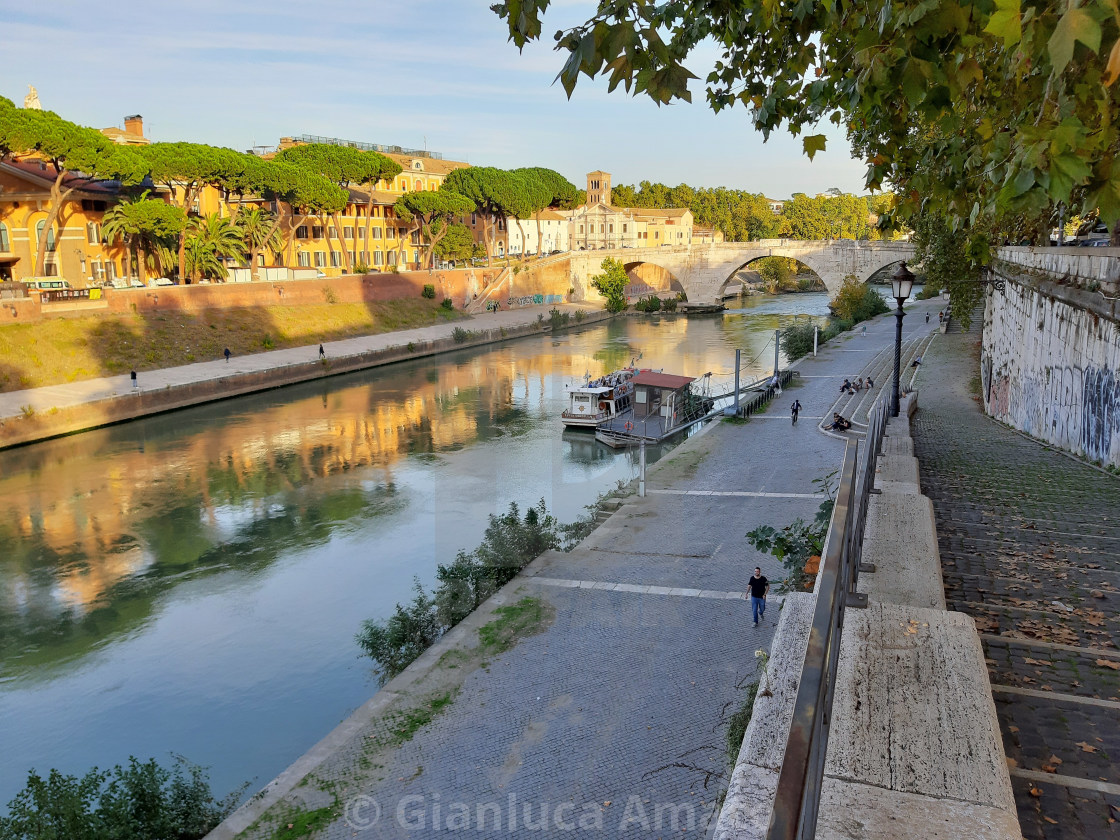 "Roma - Molo al Lungotevere degli Anguillara" stock image