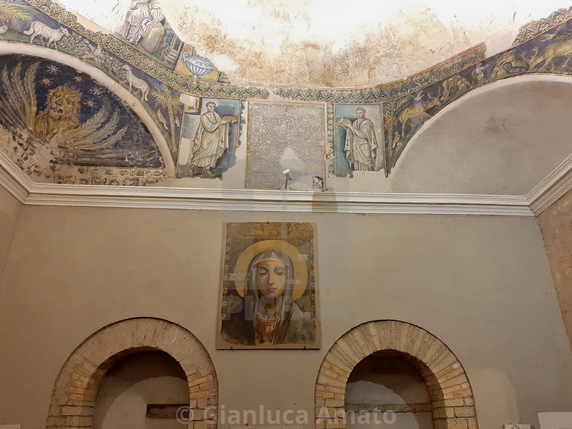 "Napoli - Interno del Battistero di San Giovanni in Fonte" stock image