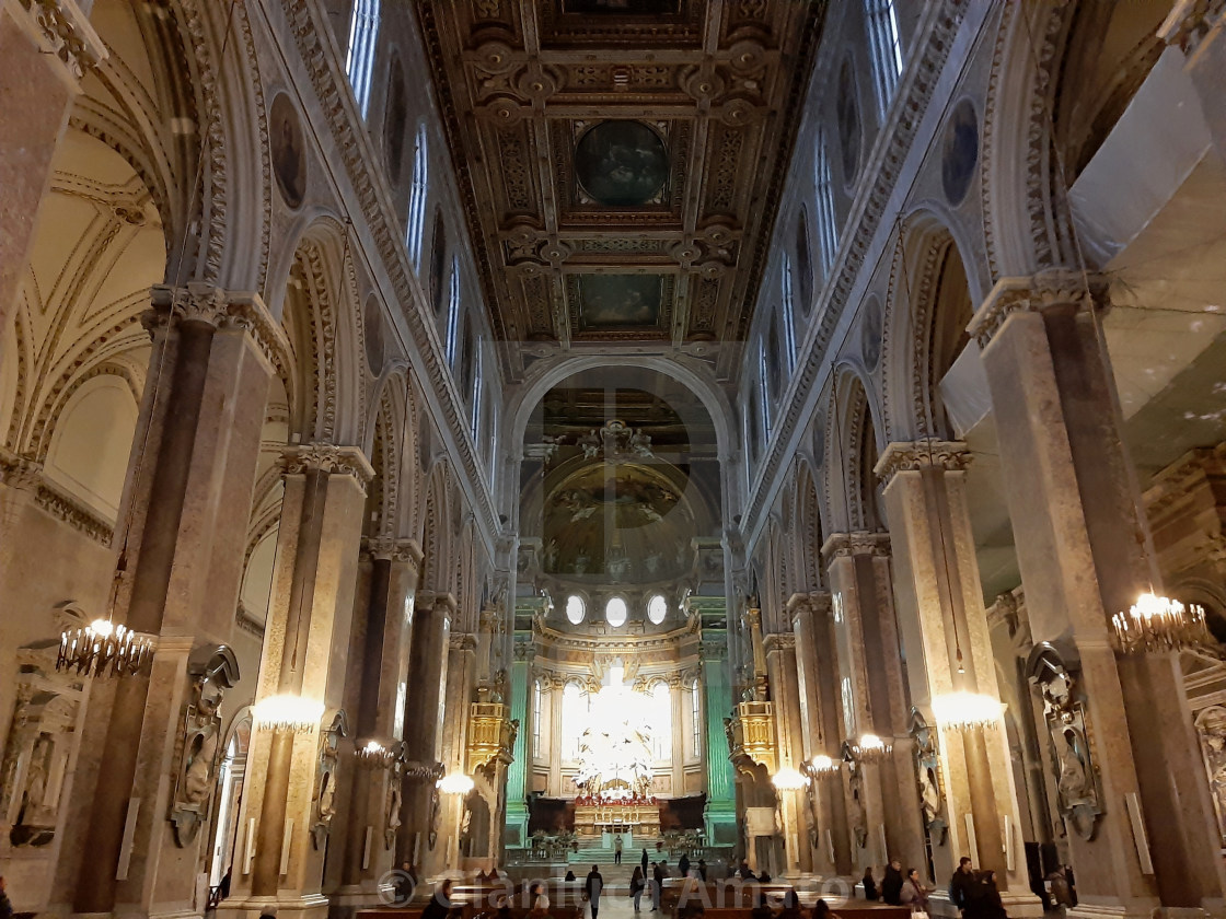 "Napoli - Interno del Duomo di Santa Maria Assunta" stock image