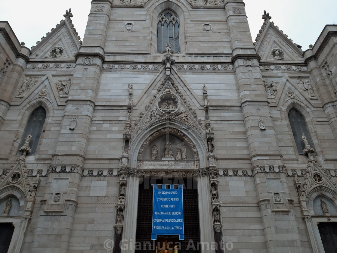 "Napoli - Facciata della Cattedrale" stock image