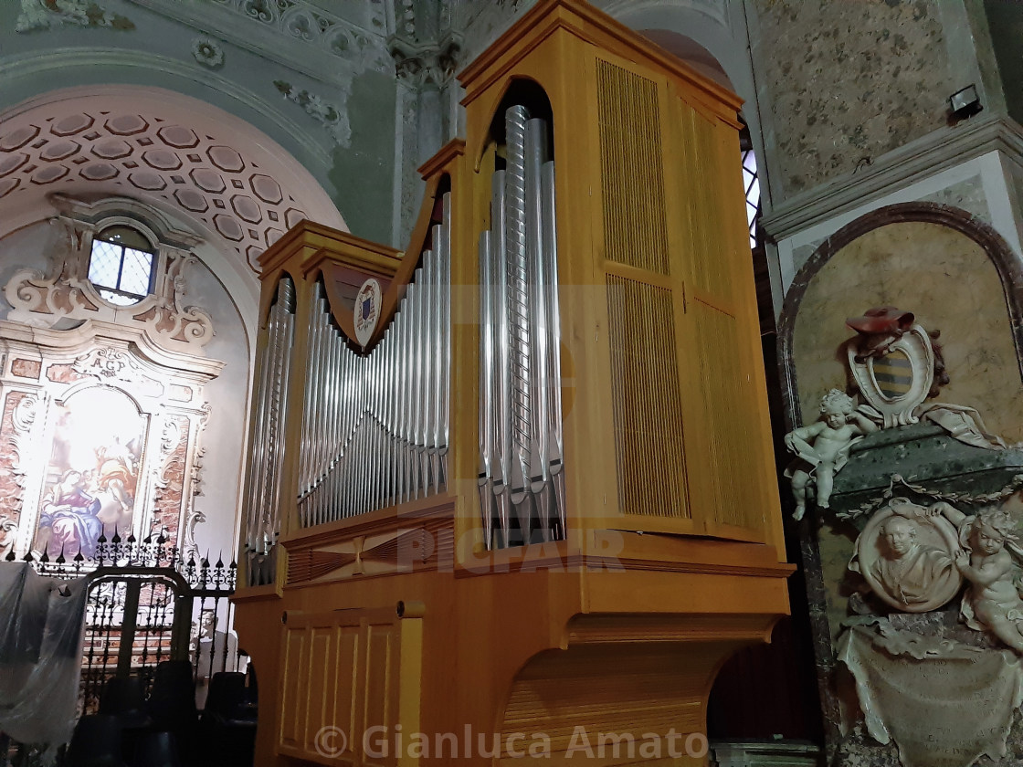 "Napoli - Organo del Duomo" stock image