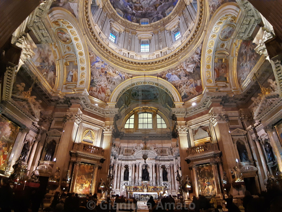 "Napoli - Turisti nella Reale Cappella del Tesoro di San Gennaro" stock image