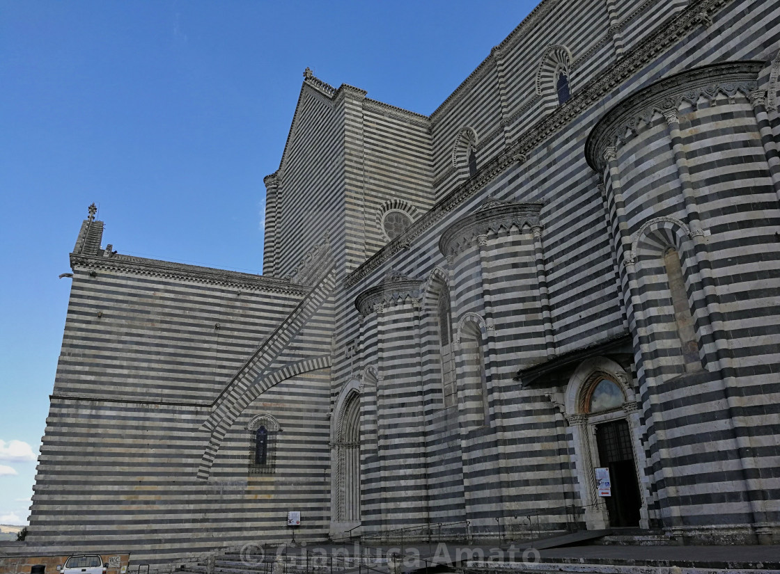 "Orvieto - Facciata laterale sinistra del Duomo" stock image