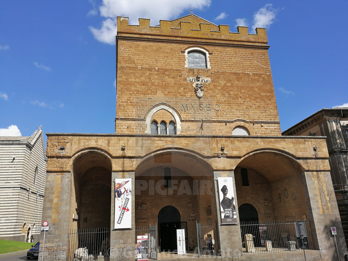 "Orvieto - Portico d'ingresso del Museo Emilio Greco" stock image