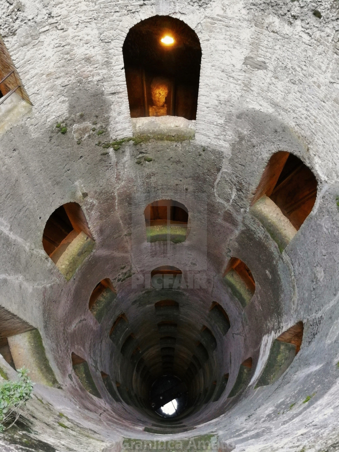 "Orvieto - Pozzo di S. Patrizio dall'alto" stock image