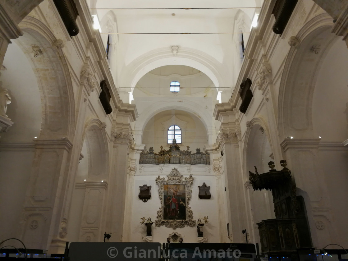 "Ostuni - Interno della chiesa di San Vito Martire" stock image