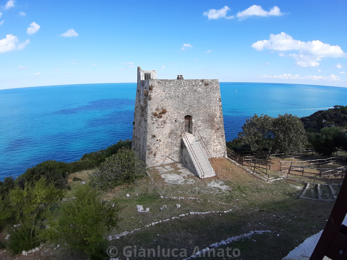 "Peschici - Scorcio panoramico di Torre di Monte Pucci" stock image