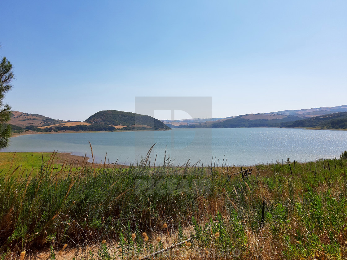 "Panorama del Lago del Liscione" stock image