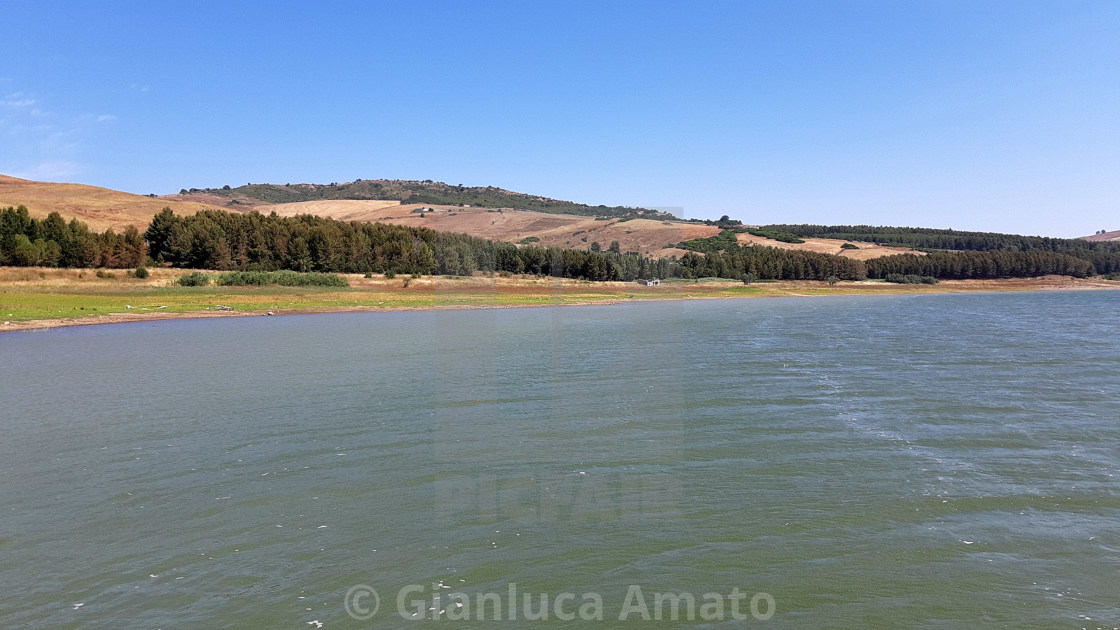 "Panoramica del Lago del Liscione" stock image