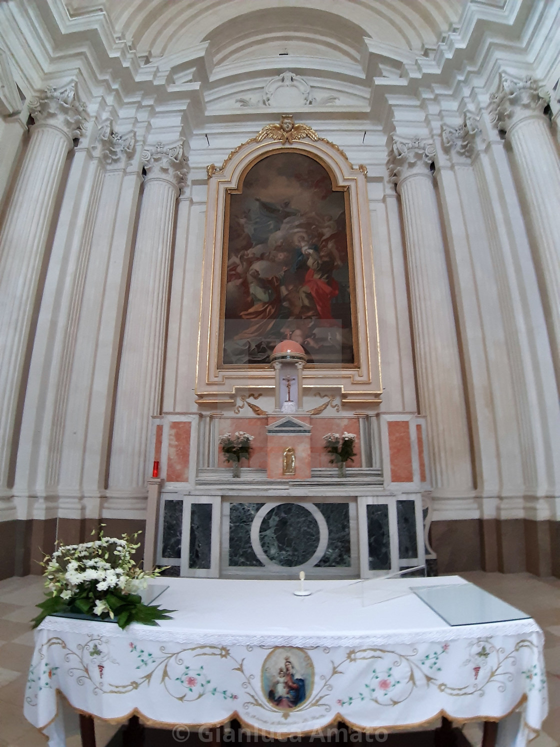 "Vasto - Altare di Santa Maria del Carmine" stock image