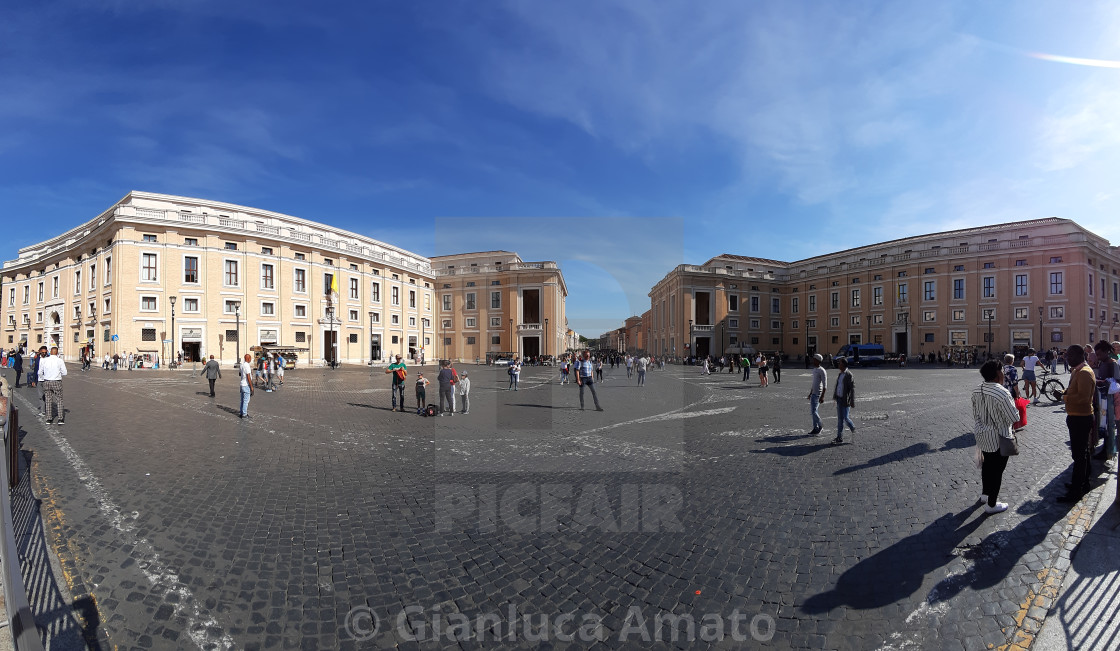 "Città del Vaticano - Panoramica da Piazza San Pietro" stock image