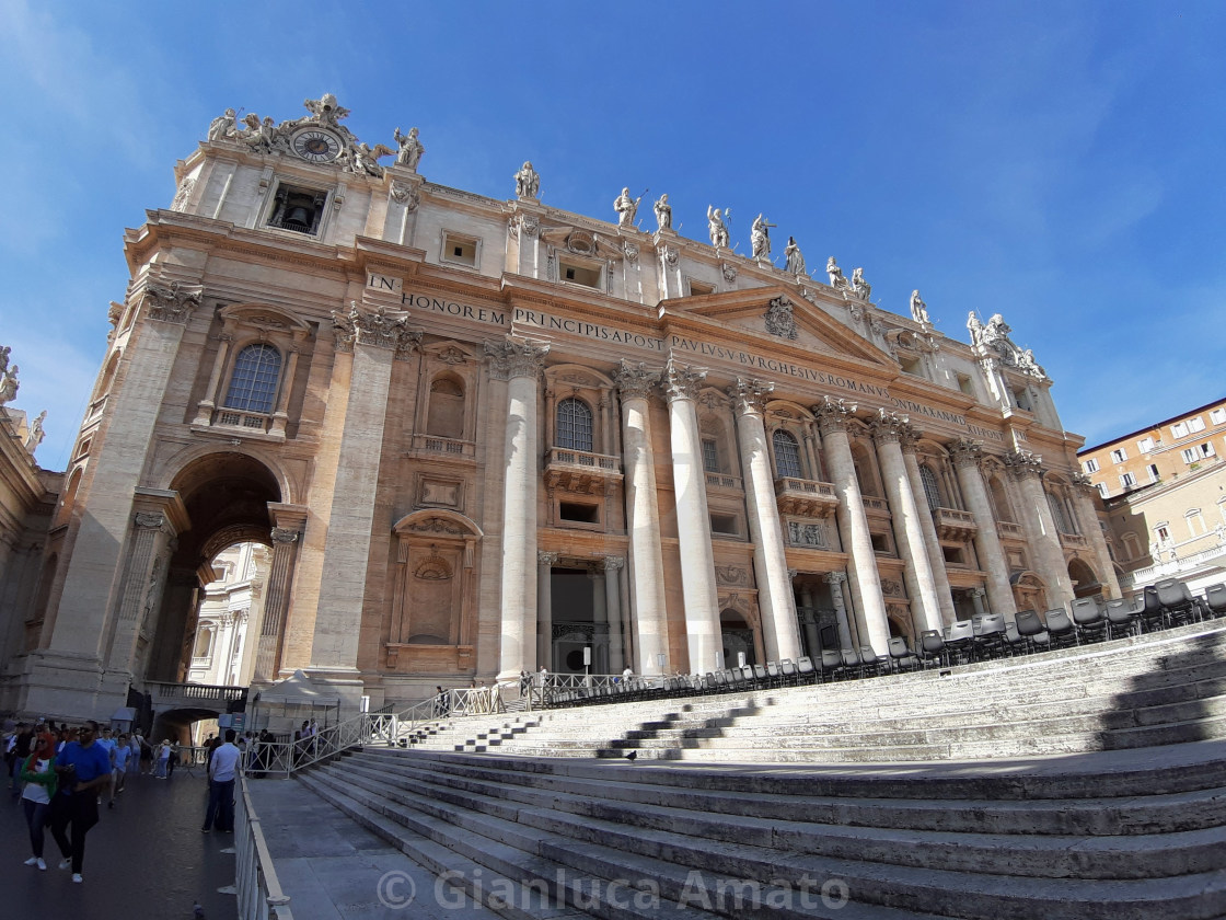 "Vaticano - Facciata di San Pietro" stock image