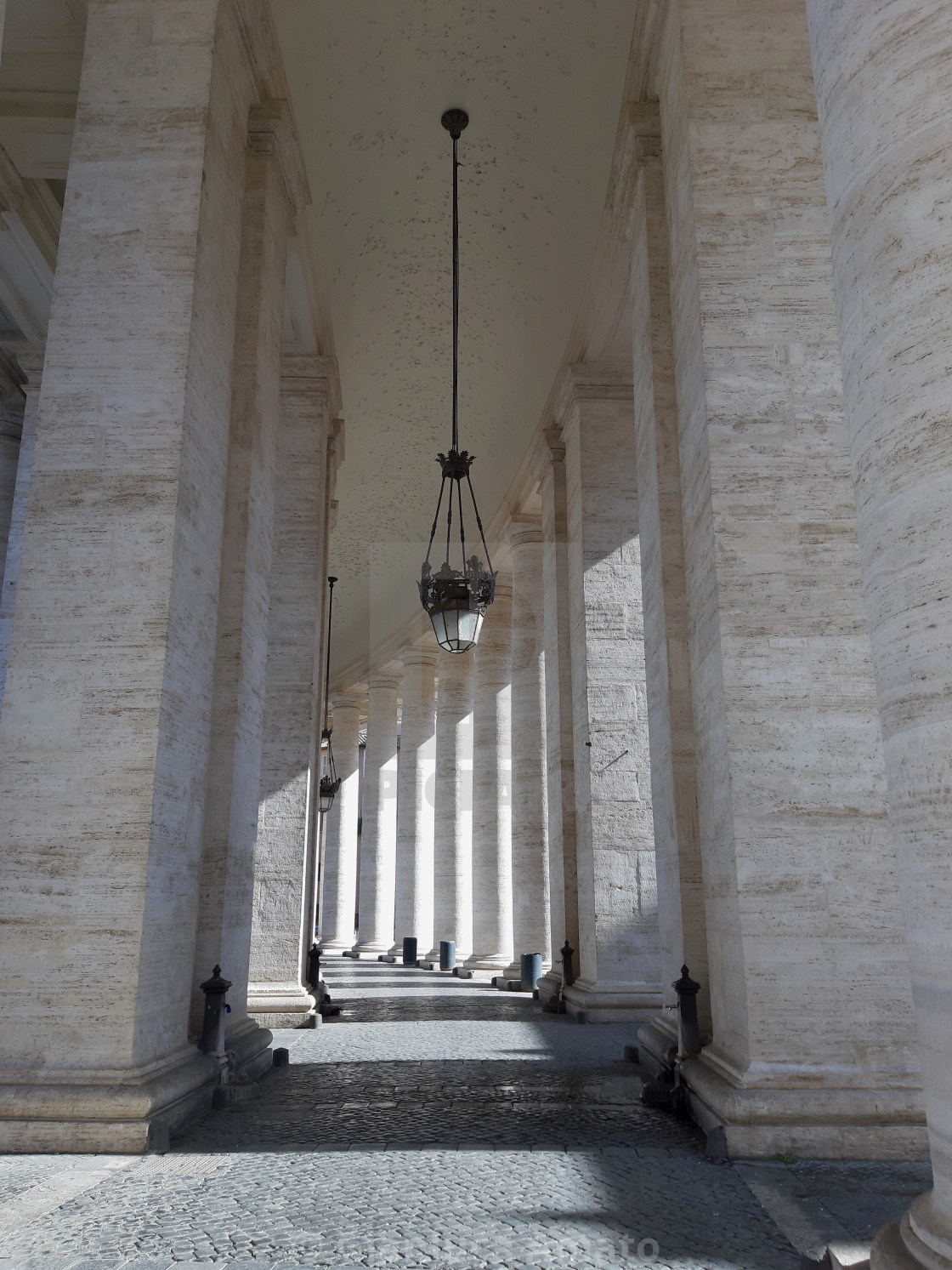 "Vaticano - Interno del colonnato di San Pietro" stock image