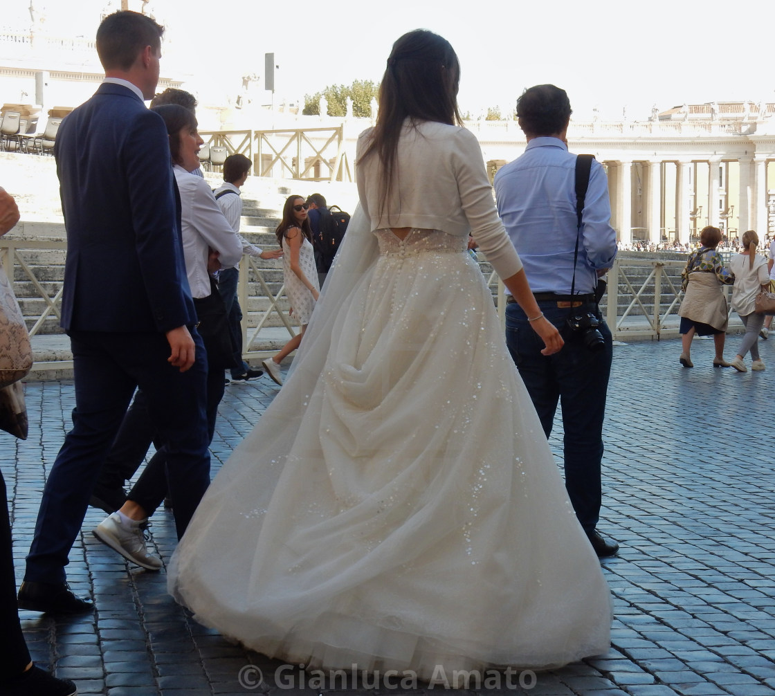 "Vaticano - Sposi in Piazza San Pietro" stock image