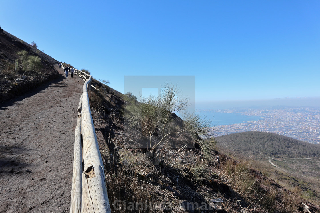 "Vesuvio – Panorama dal primo tratto del sentiero del Gran Cono" stock image