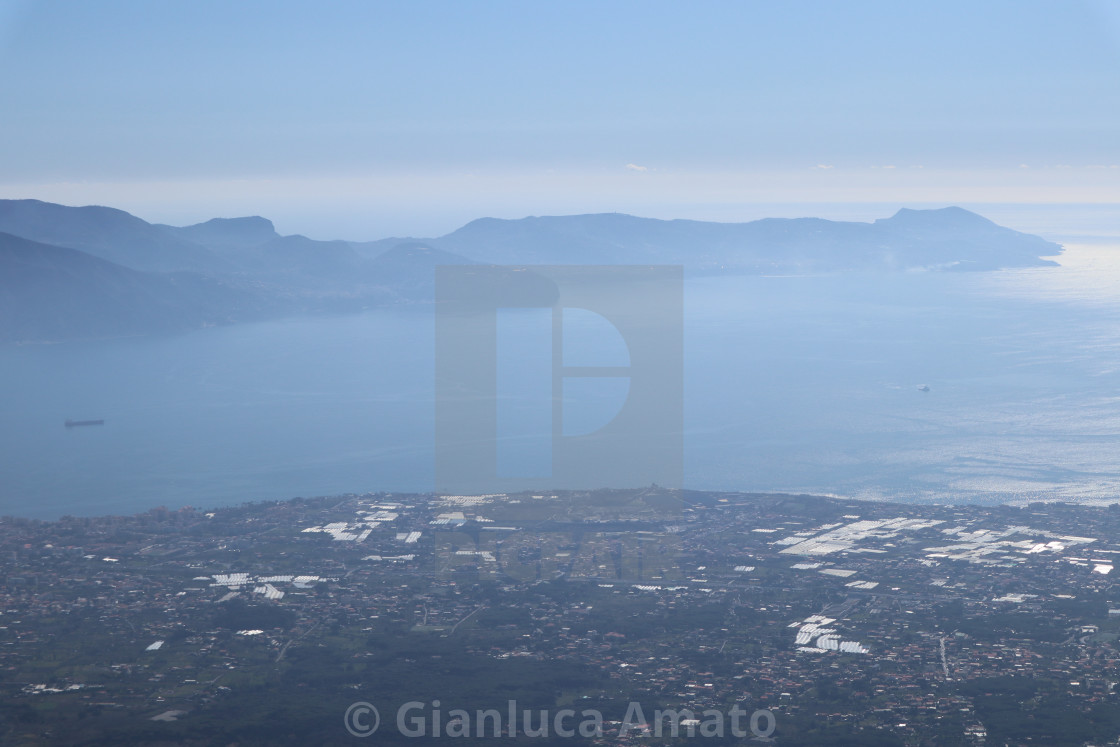 "Vesuvio – Penisola Sorrentina dallo Chalet La Capannuccia" stock image