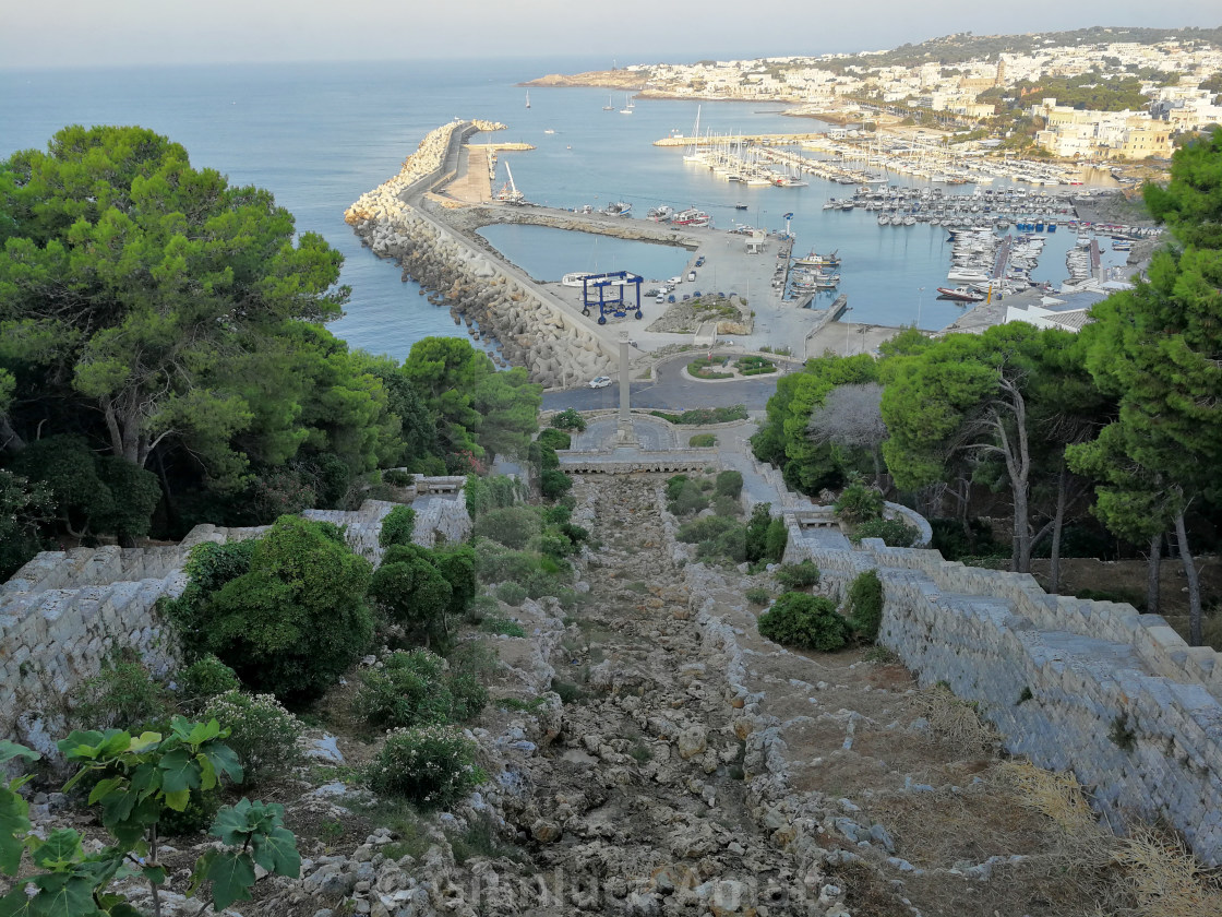 "Santa Maria di Leuca - Scorcio del porto all'alba dalla fontana monumentale" stock image