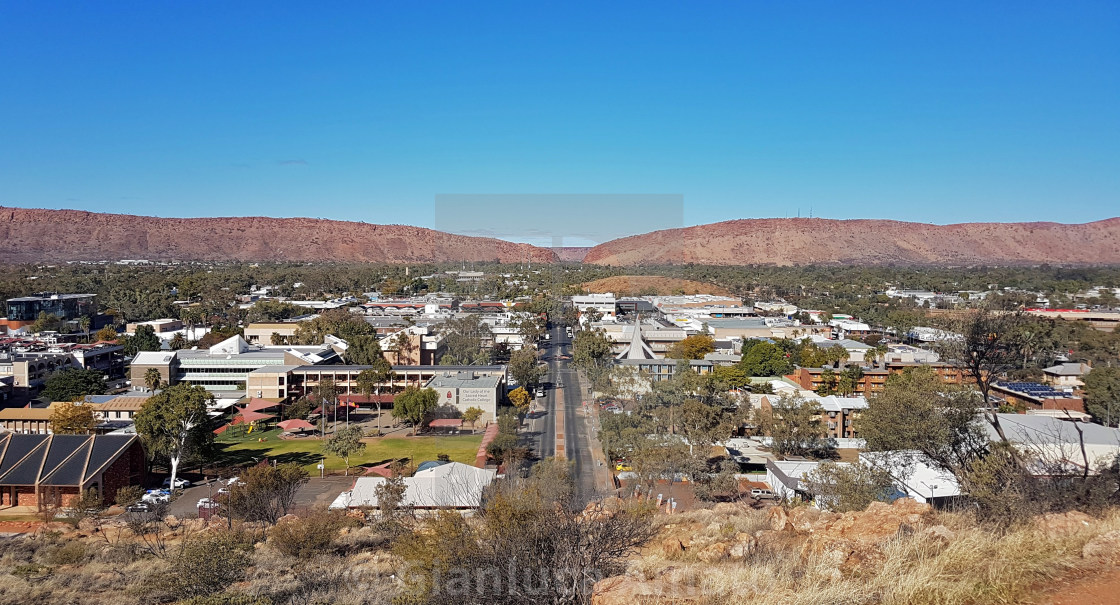 "Alice Springs - Panorama da Anzac Hill Memorial" stock image