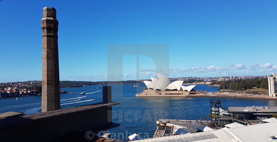 "Sydney - Scorcio dell'Opera House da Habour Bridge" stock image