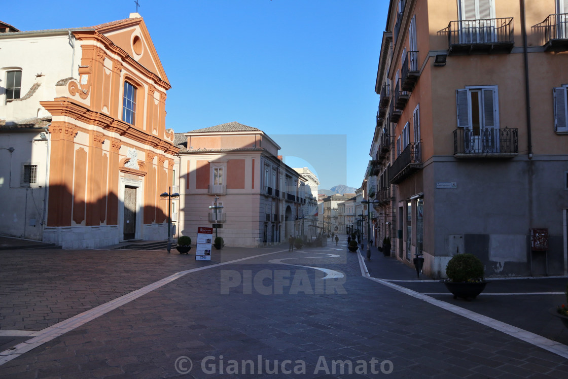 "Benevento - Scorcio di Corso Garibaldi la mattina presto" stock image