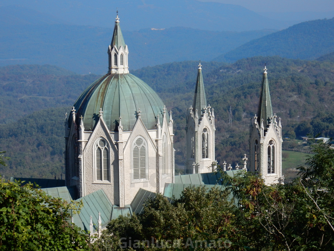 "Castelpetroso - Scorcio del Santuario dell'Addolorata" stock image