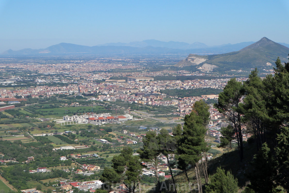 "Maddaloni - Panorama di Caserta dal Santuario di San Michele" stock image