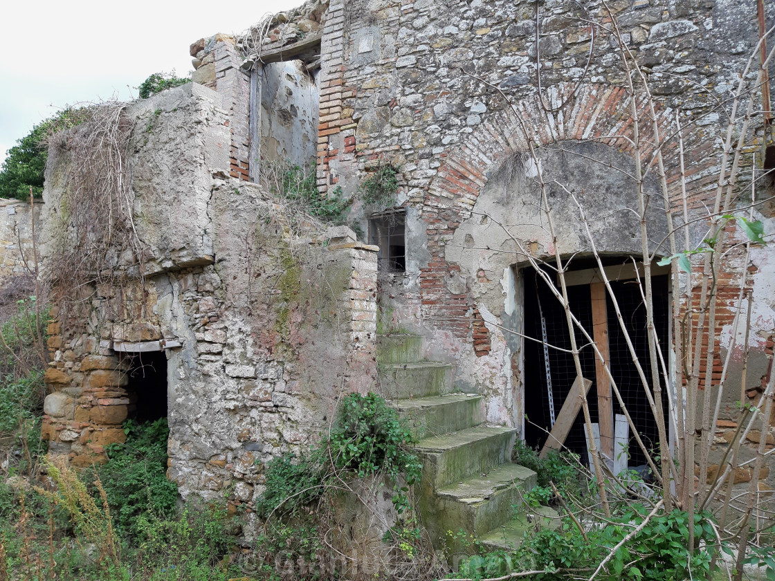 "Paduli - Casa pericolante al borgo fantasma" stock image