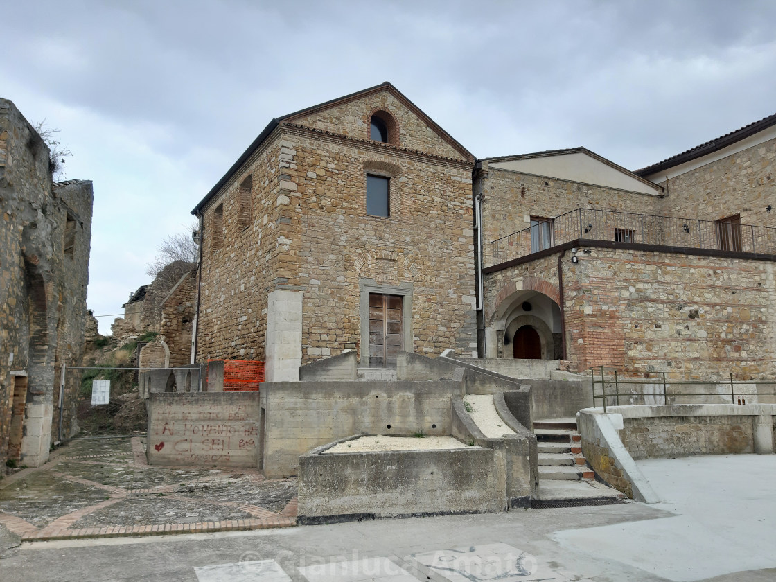 "Paduli - Chiesa di San Nicola da Piazza degli Eroi" stock image