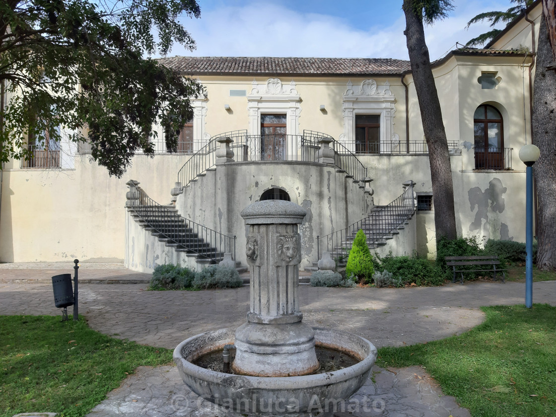 "Paduli - Fontana nella Villa Comunale" stock image