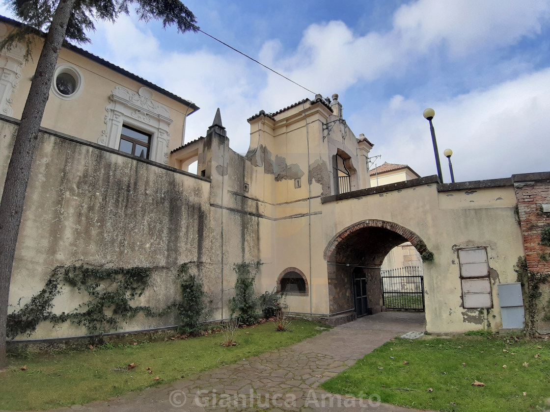 "Paduli - Scorcio del Palazzo Ducale dalla Villa Comunale" stock image