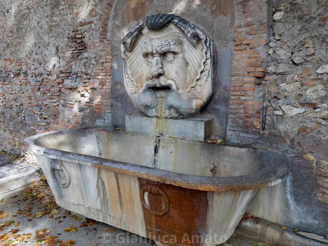 "Roma - Fontana del Mascherone all'Aventino" stock image