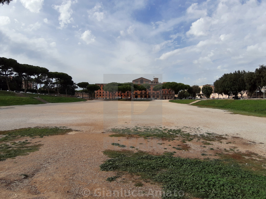 "Roma - Palazzo Pantanella dal Circo Massimo" stock image