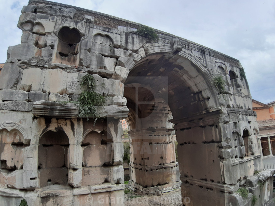 "Roma - Particolare dell'Arco di Giano" stock image