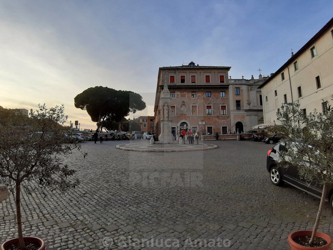 "Roma - Piazza San Bartolomeo all'Isola" stock image