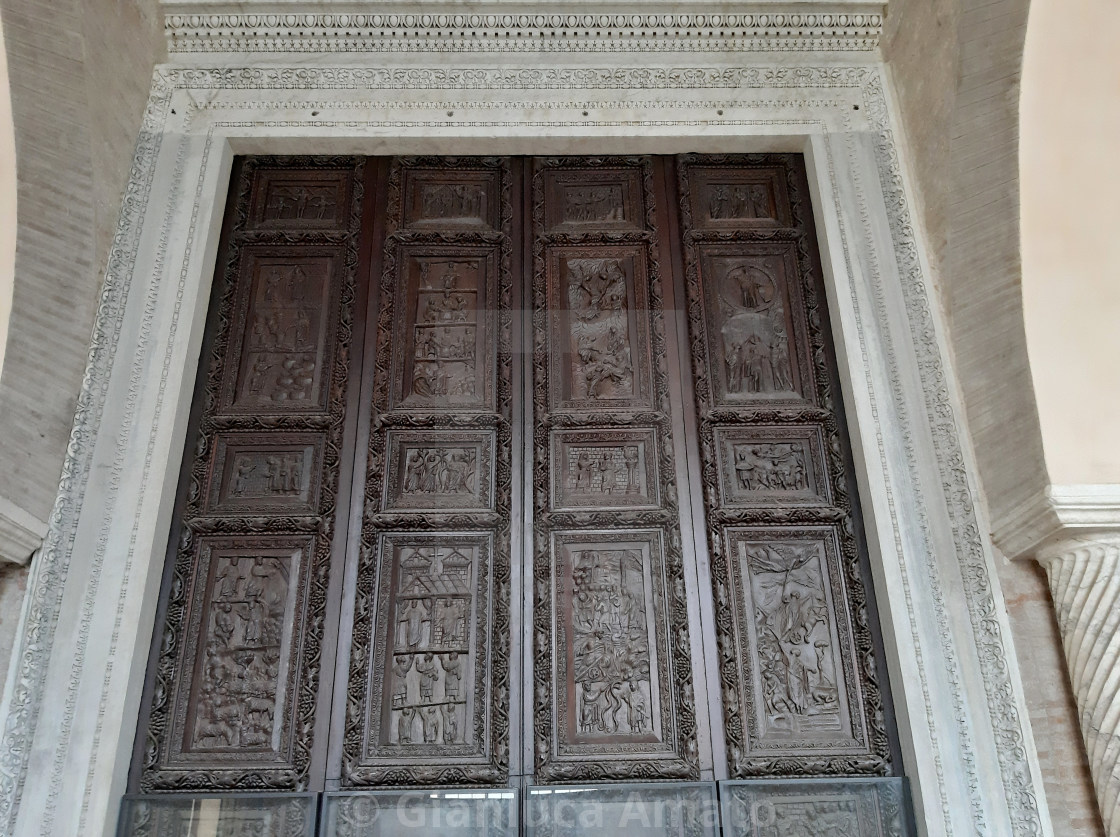 "Roma - Porta lignea di Santa Sabina" stock image