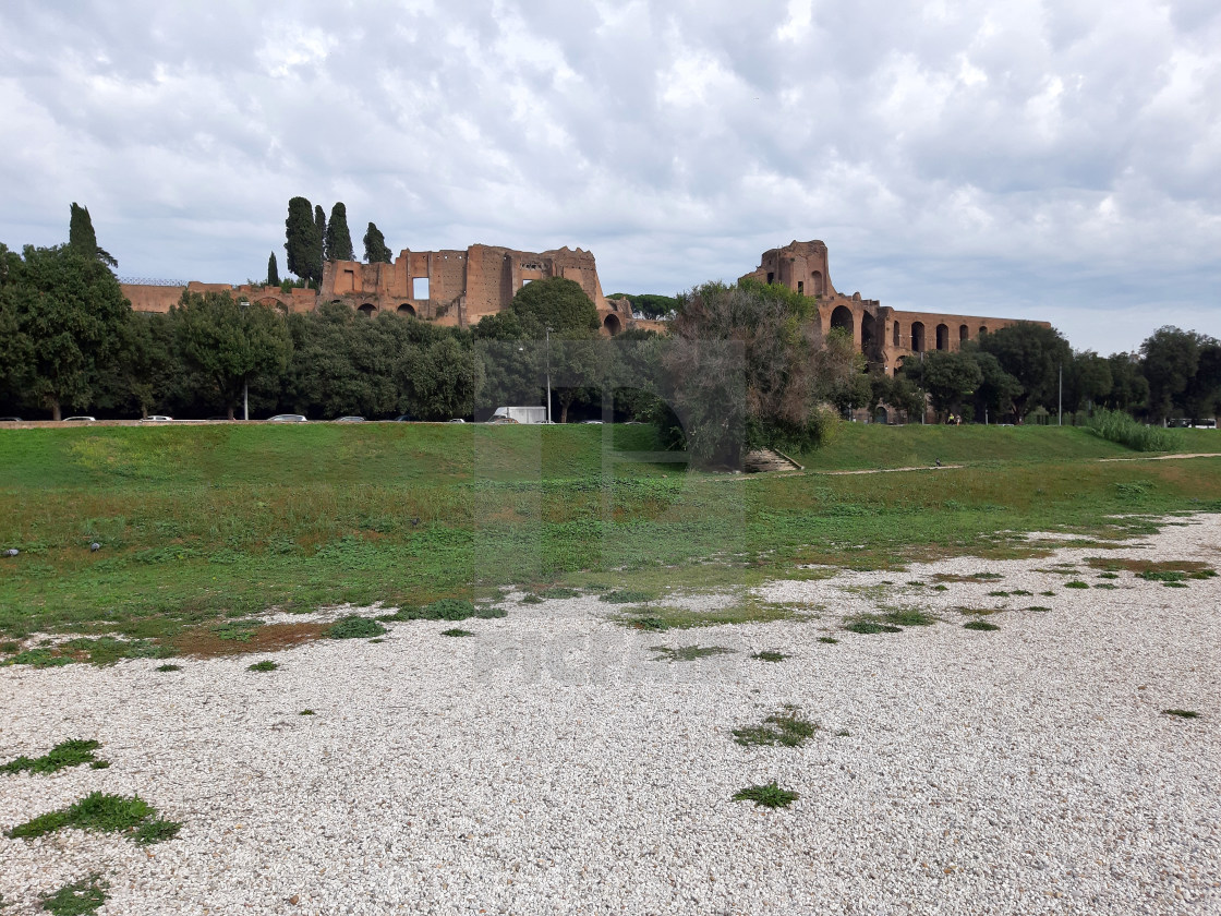 "Roma - Scorcio del Palatino dal centro del Circo Massimo" stock image