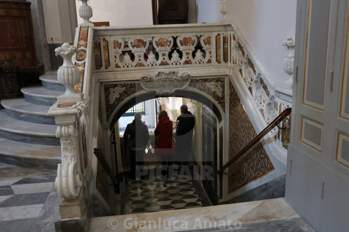 "Sorrento - Accesso alla cripta di Sant'Antonino" stock image