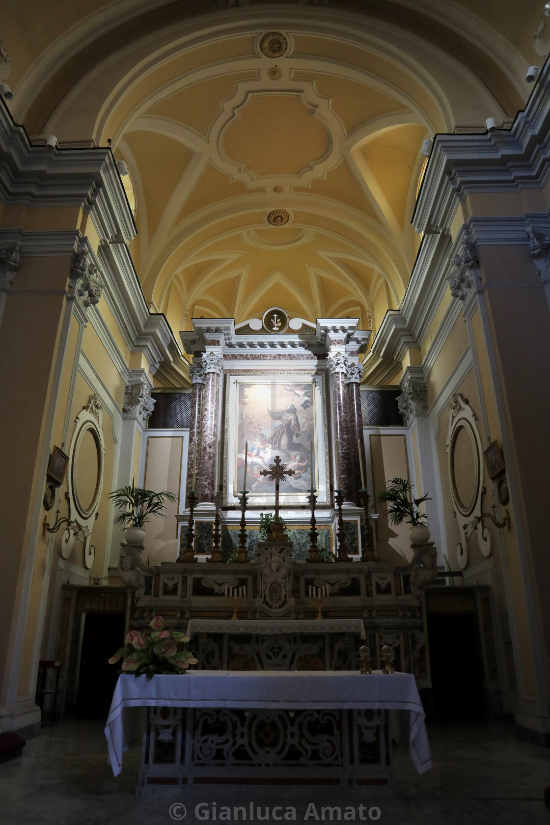 "Sorrento - Altare della chiesa di San Francesco" stock image