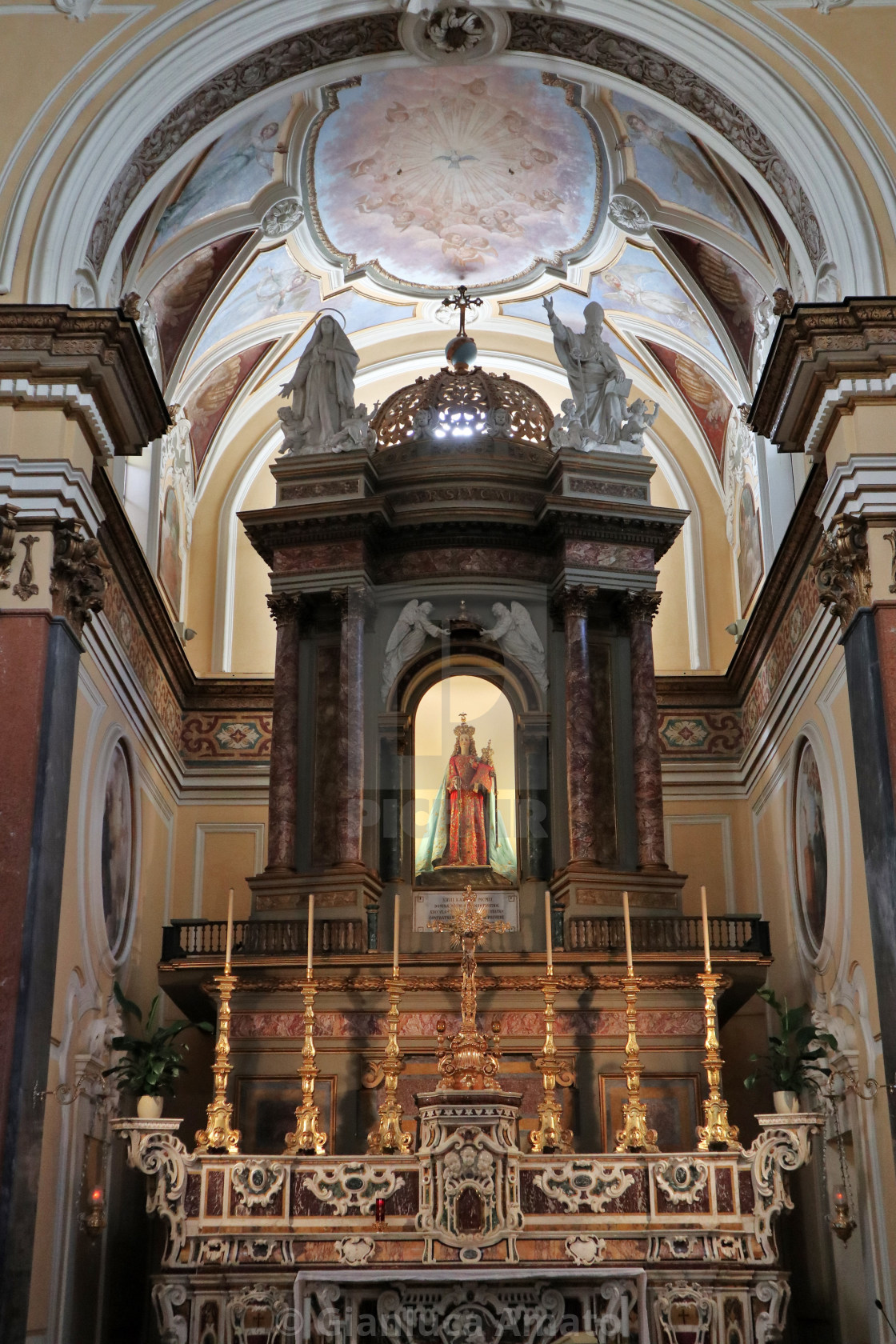 "Sorrento - Altare della chiesa dell'Annunziata" stock image