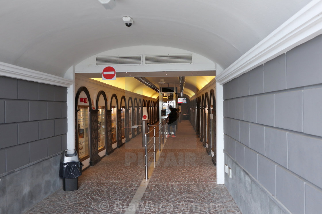 "Sorrento - Corridoio di ingresso dell'ascensore" stock image