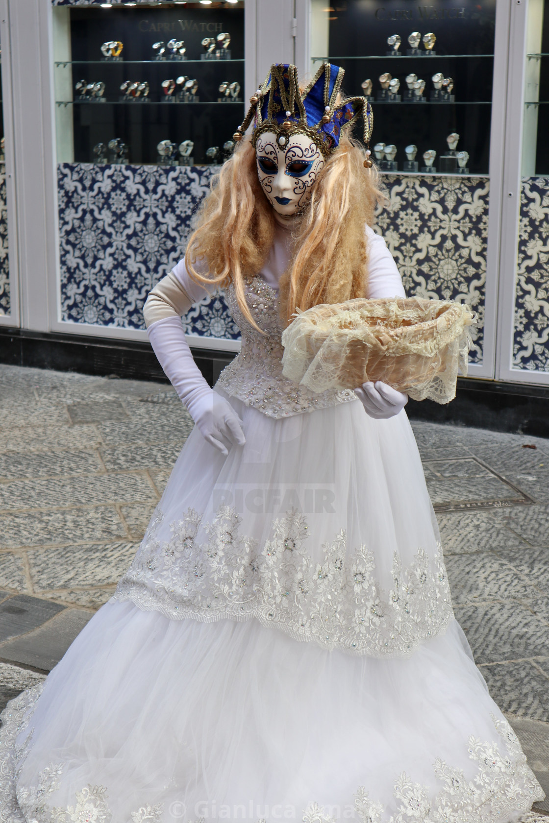 "Sorrento - Sposa con le corna" stock image