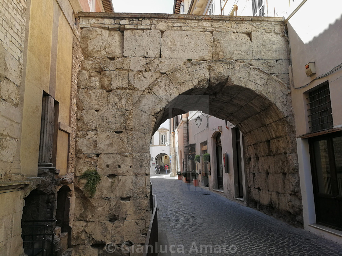 "Spoleto - Arco di Druso" stock image