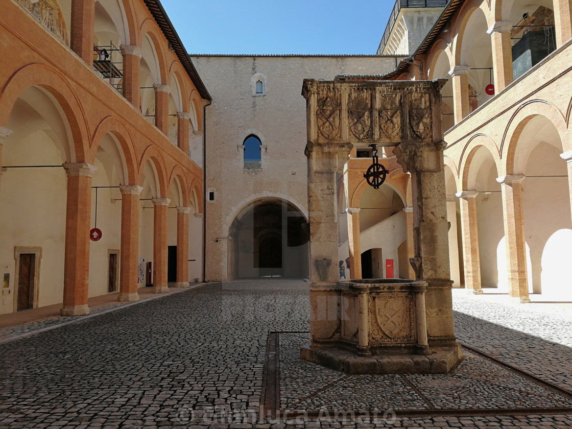 "Spoleto - Cortile d'Onore della Rocca di Albornoz" stock image