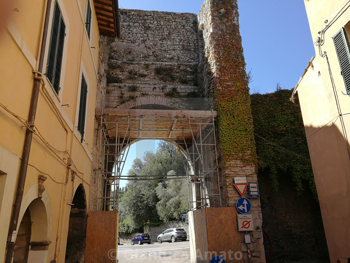 "Spoleto - Interno di Porta Monterone" stock image